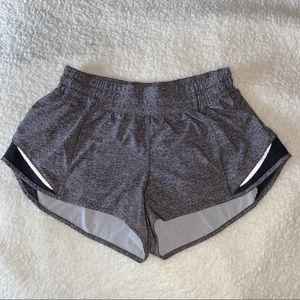 lululemon hotty hot shorts size 8